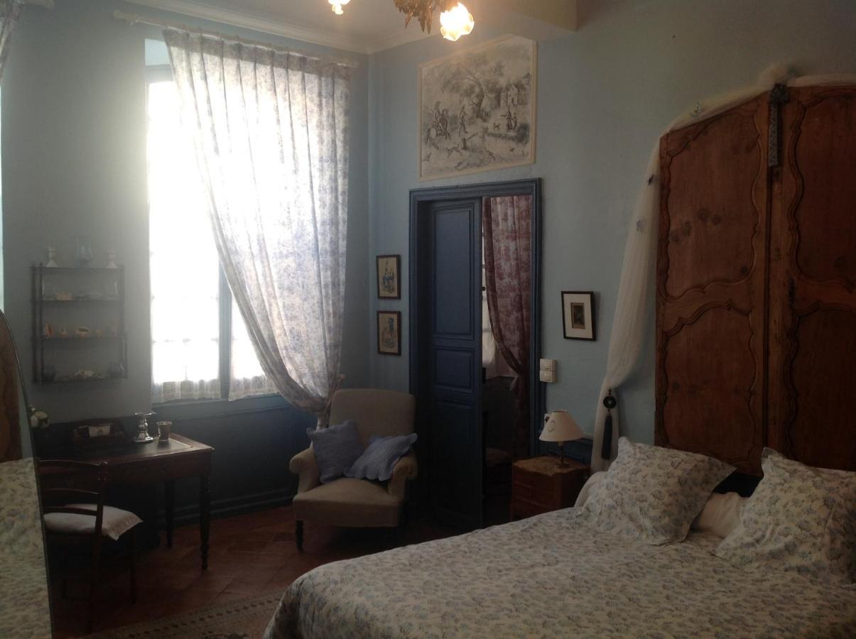 Les Chambres De L'Horloge Lectoure Exterior photo